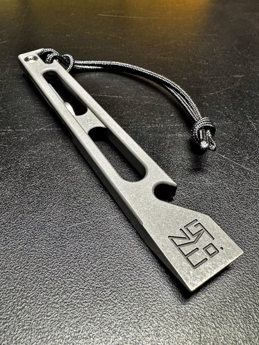 The Side Piece v2.0 two tone finish