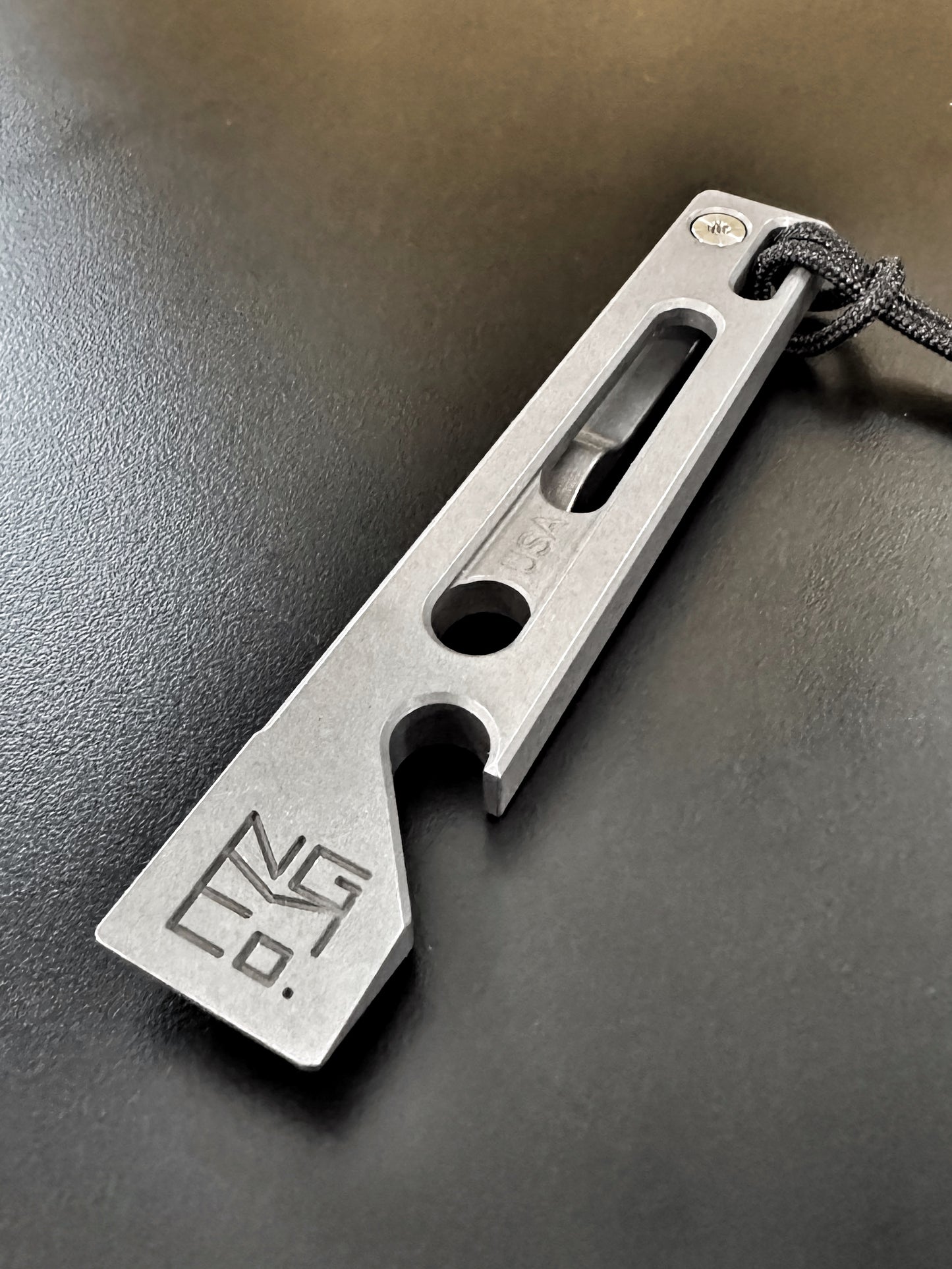 Stubbs “Thirsty” EDC Pry