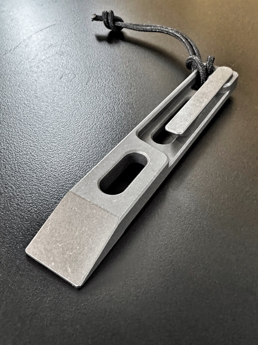 Stubbs “NOT Thirsty” EDC Pry