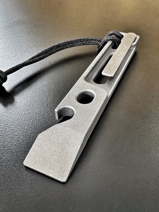 Stubbs “Thirsty” EDC Pry