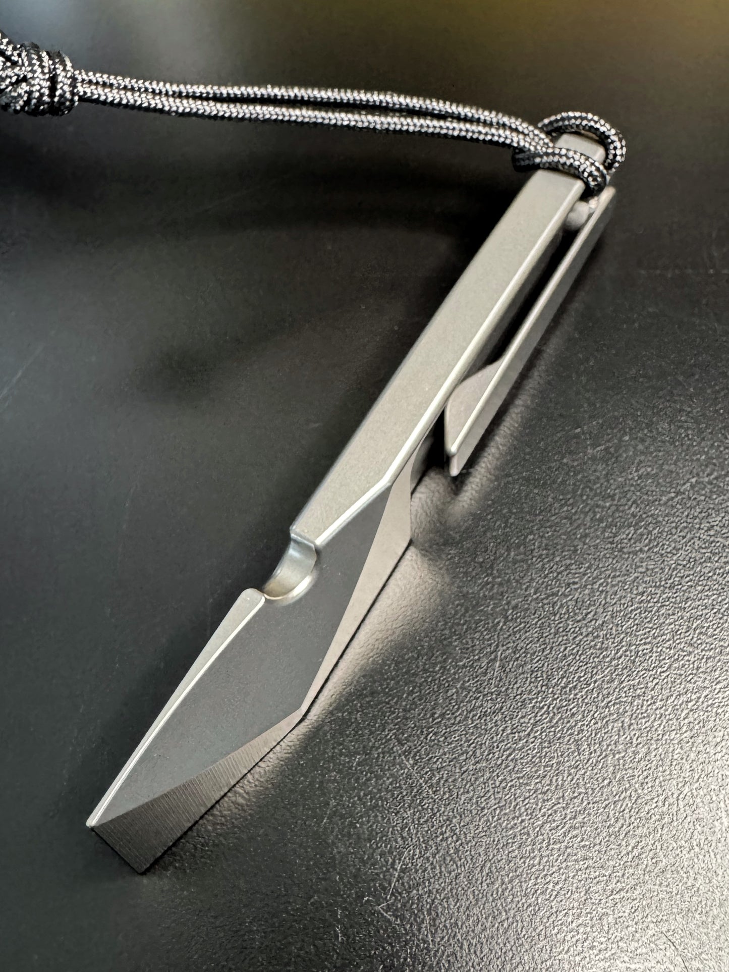 The Wraith Prybar