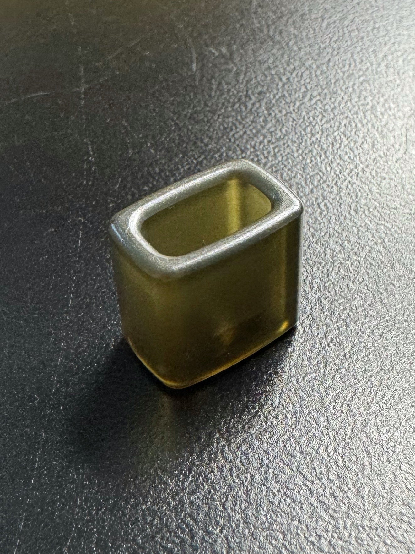 r2b2 Lanyard Bead Amber Ultem Rootbeer finish
