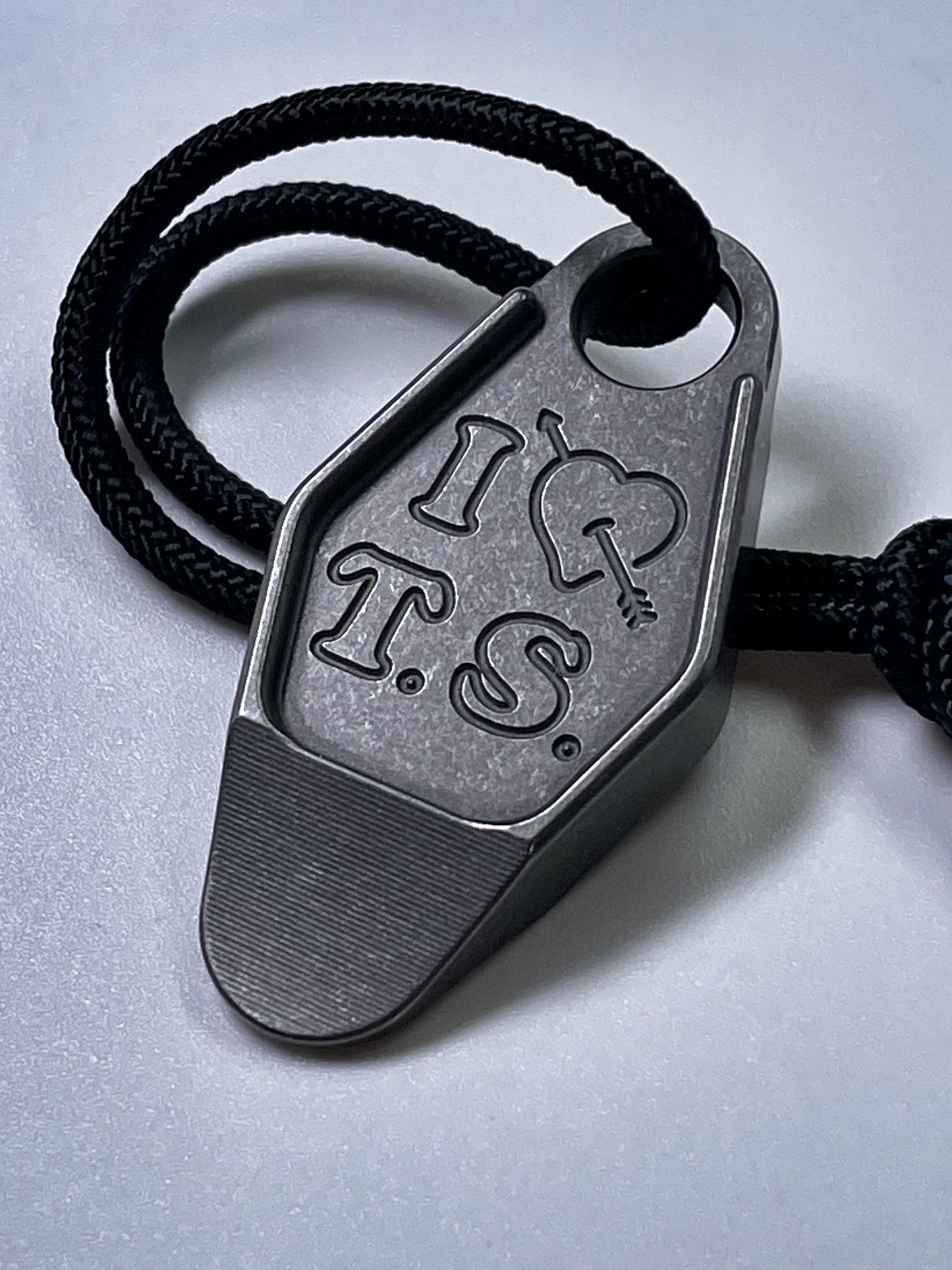 I ♥️ T.S.  “Not Thirsty” Keytag Pry Tool